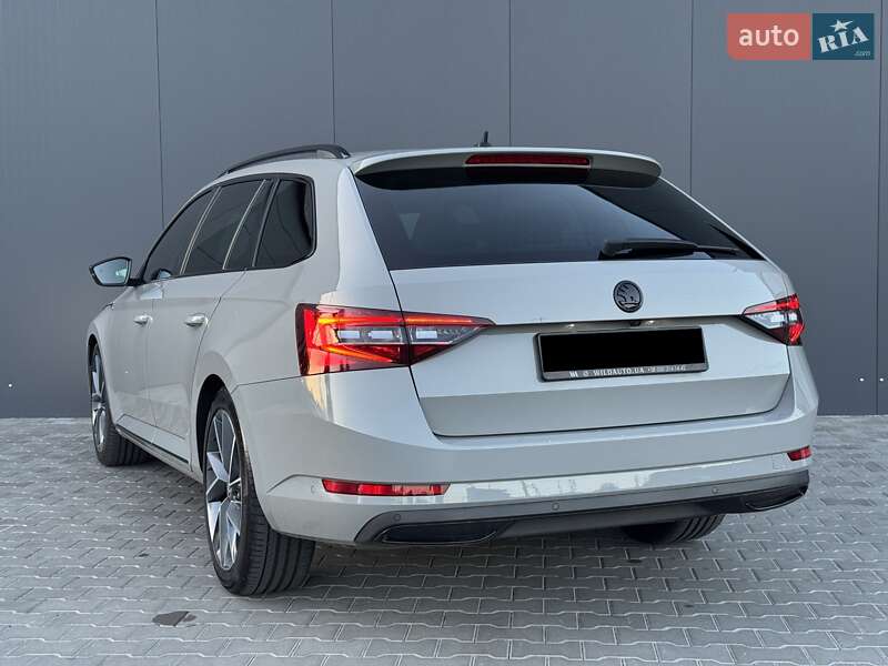 Универсал Skoda Superb 2019 в Луцке