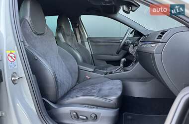 Универсал Skoda Superb 2019 в 