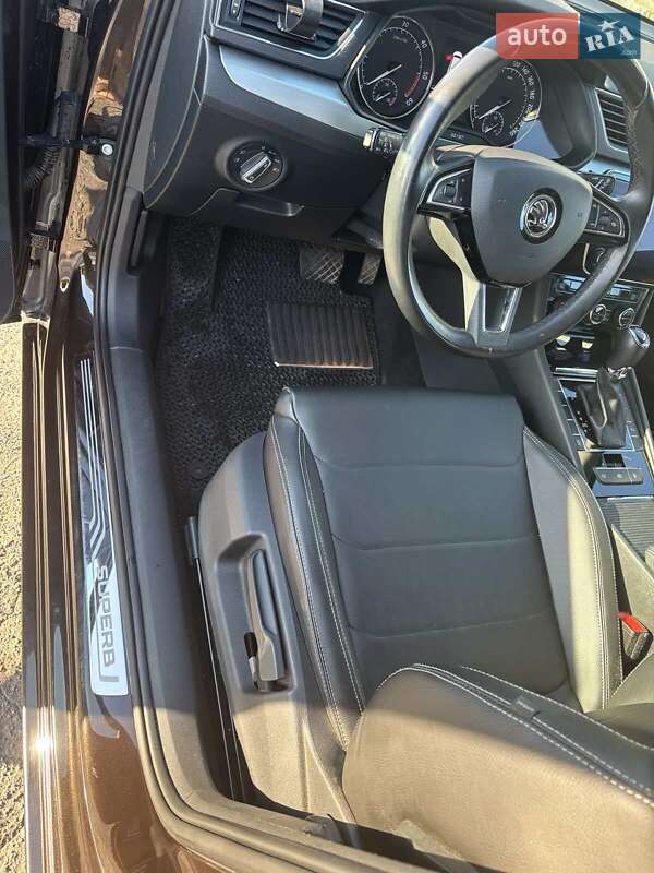 Универсал Skoda Superb 2019 в Виннице