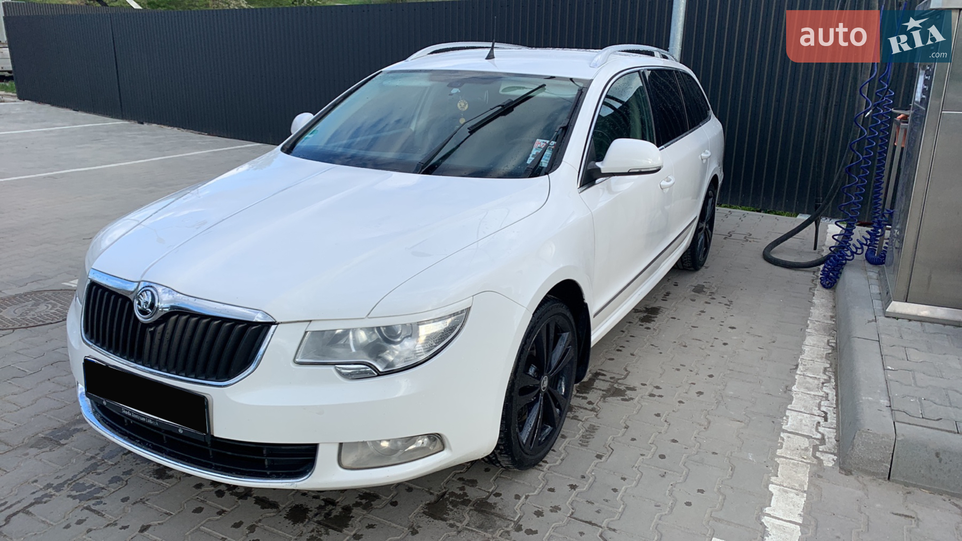 2011 Skoda Superb - мініатюра 10