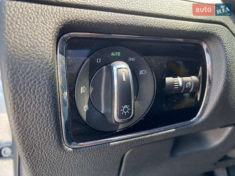 Универсал Skoda Superb 2012 в Львове