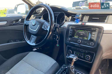 Универсал Skoda Superb 2012 в 