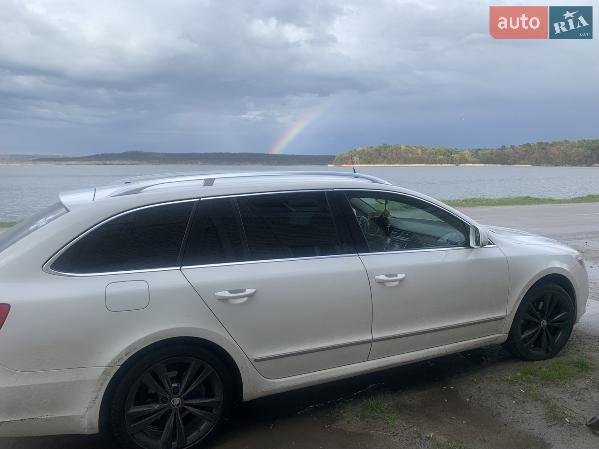 2011 Skoda Superb - мініатюра 2
