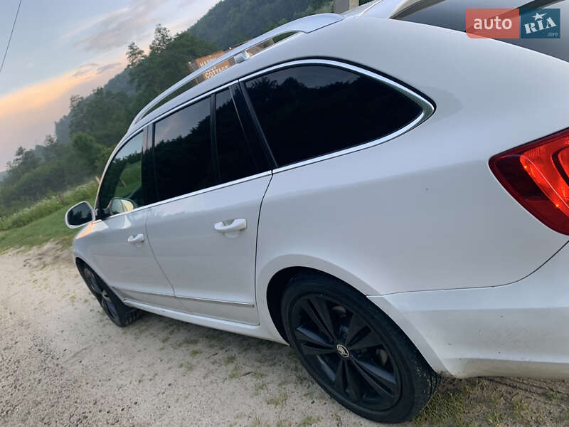 Универсал Skoda Superb 2011 в Жовкве фото 3 Универсал Skoda Superb 2011 в Жовкве