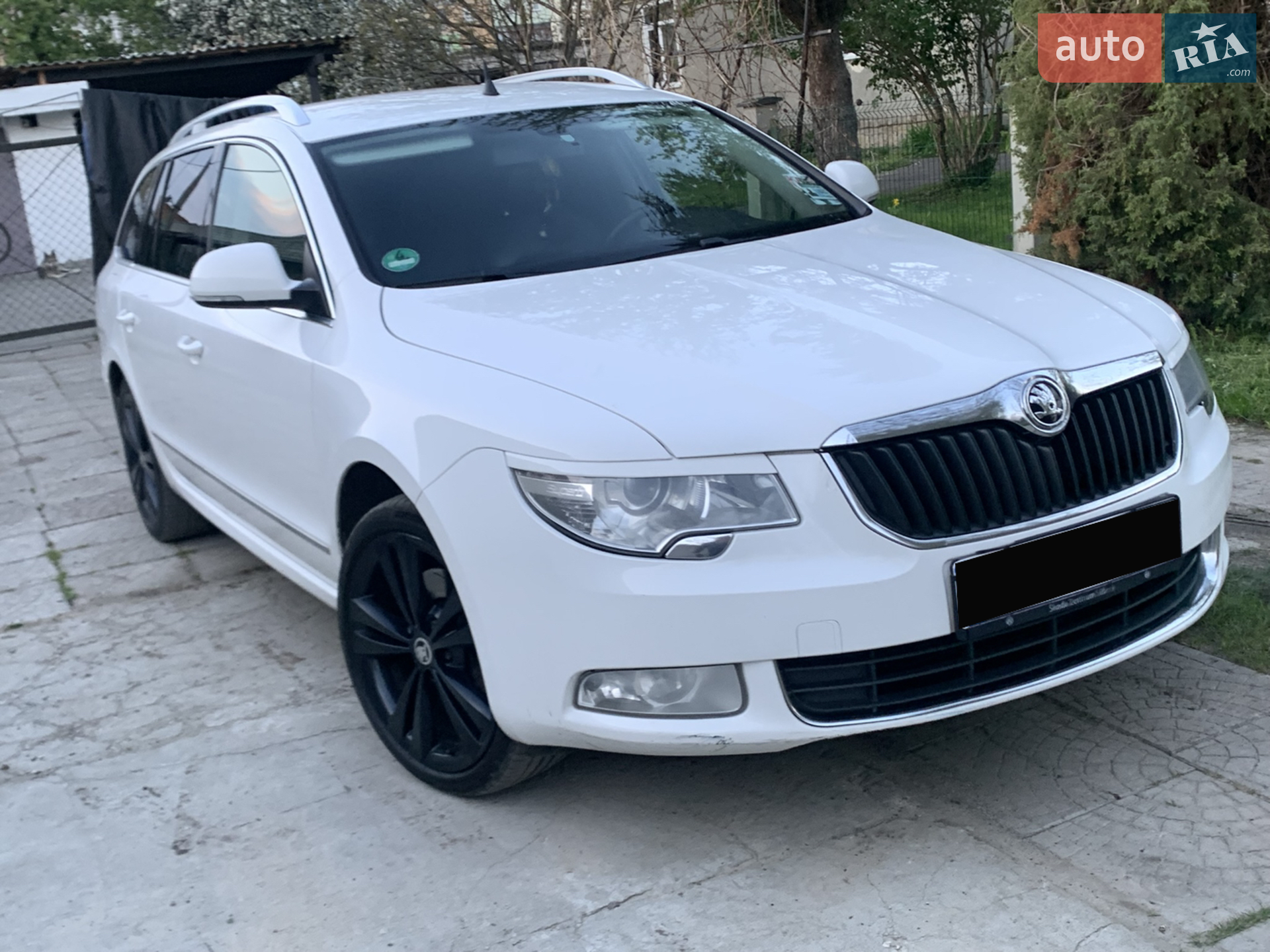 2011 Skoda Superb - мініатюра 8