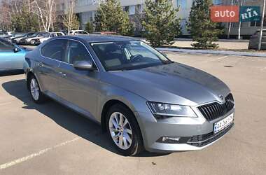 Лифтбек Skoda Superb 2017 в Днепре