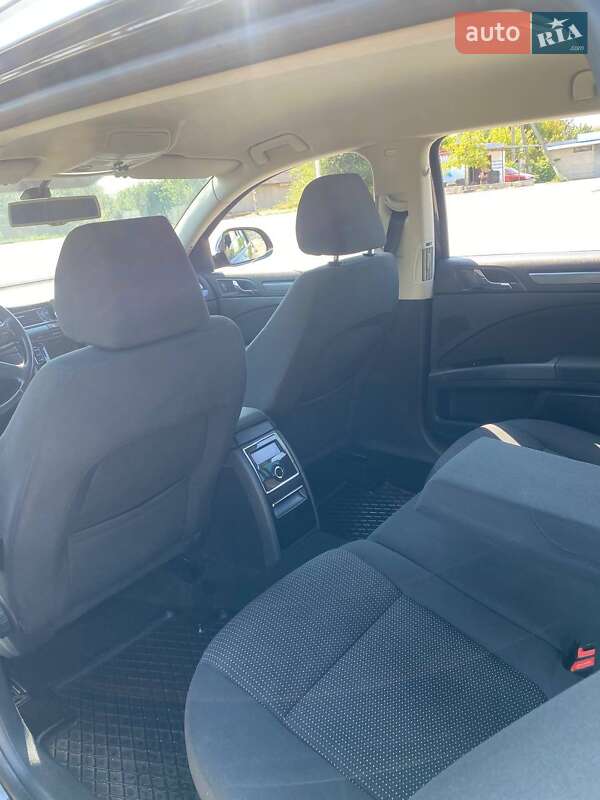 Універсал Skoda Superb 2011 в Дніпрі фото 20 Універсал Skoda Superb 2011 в Дніпрі