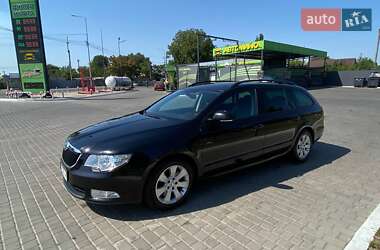Универсал Skoda Superb 2011 в 