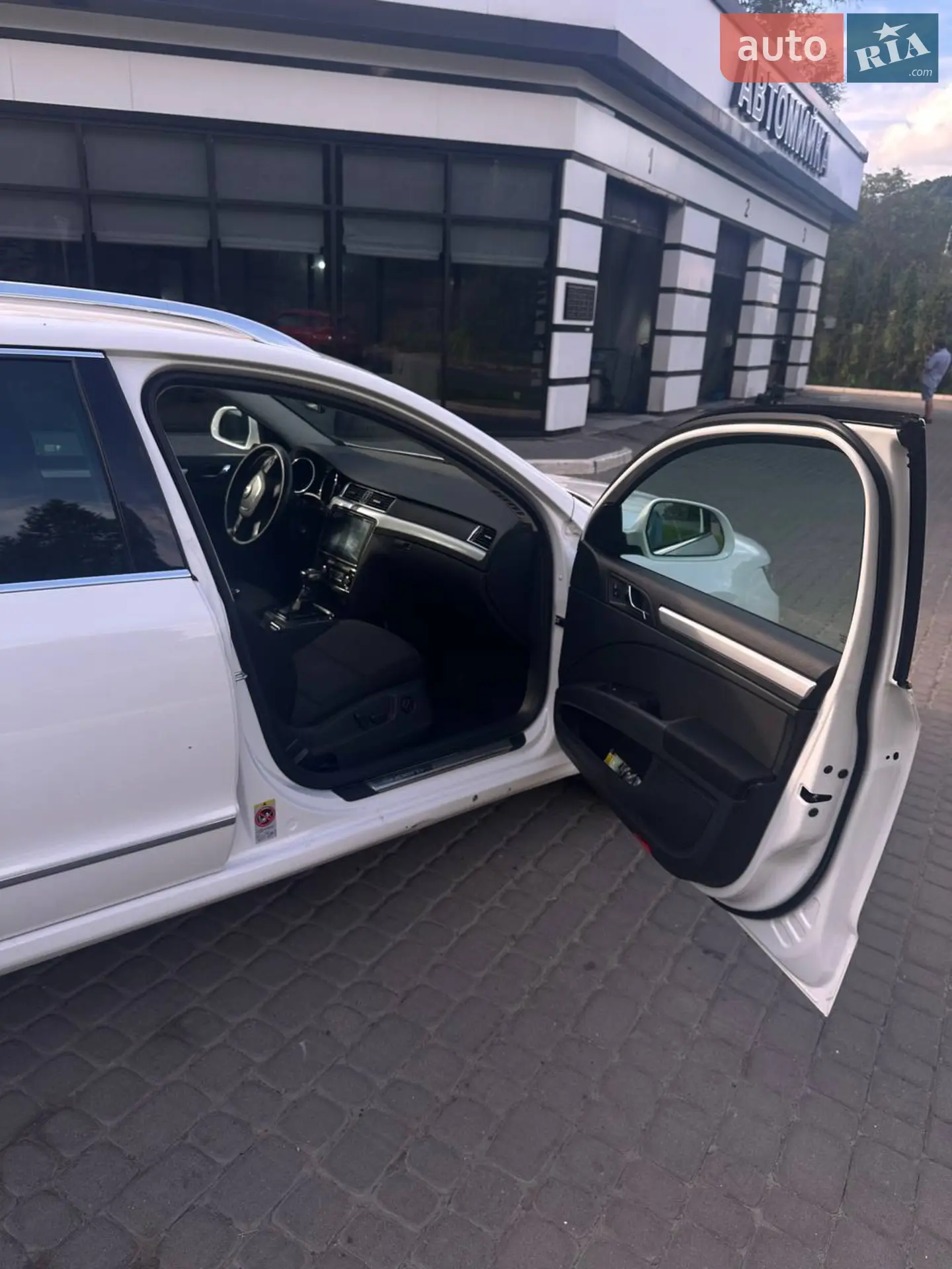 2012 Skoda Superb - мініатюра 11