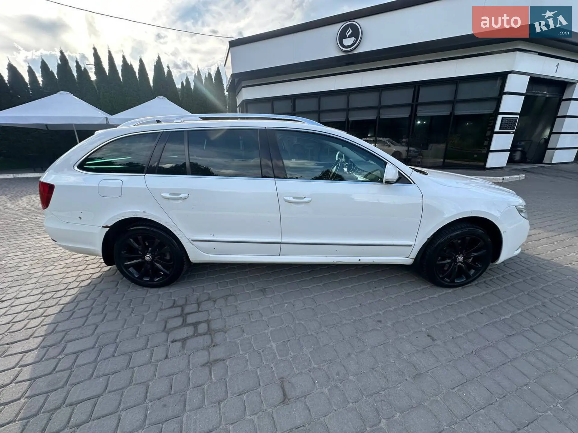 2012 Skoda Superb - мініатюра 4