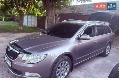 Универсал Skoda Superb 2011 в Харькове