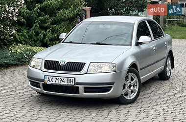Лифтбек Skoda Superb 2007 в Черновцах