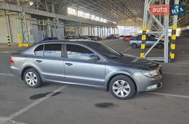 Лифтбек Skoda Superb 2012 в Харькове
