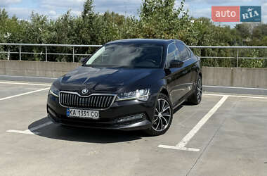 Ліфтбек Skoda Superb 2020 в 