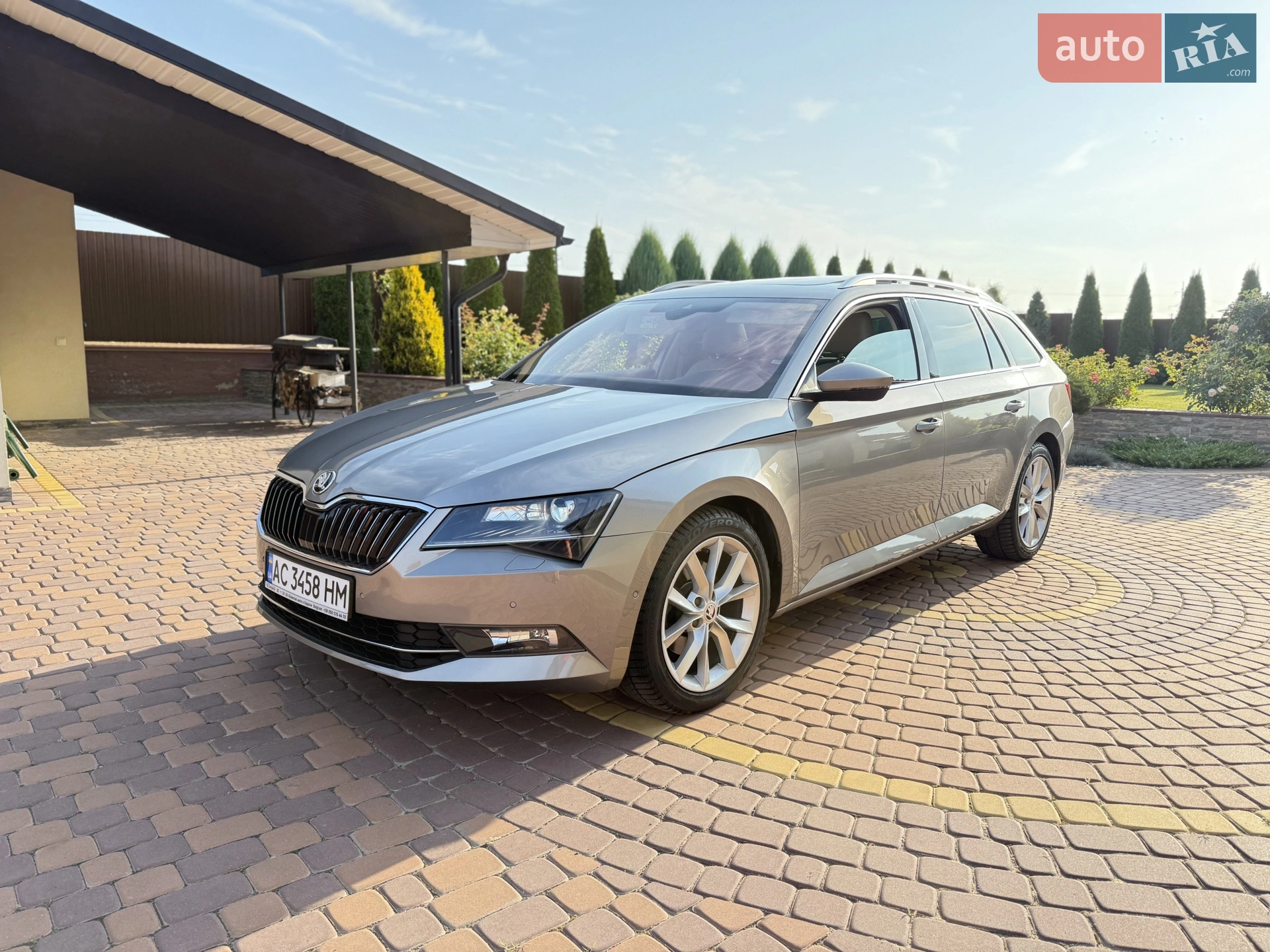 2017 Skoda Superb - мініатюра 4