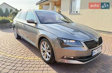 Универсал Skoda Superb 2017 в 