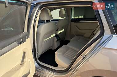 Универсал Skoda Superb 2017 в 