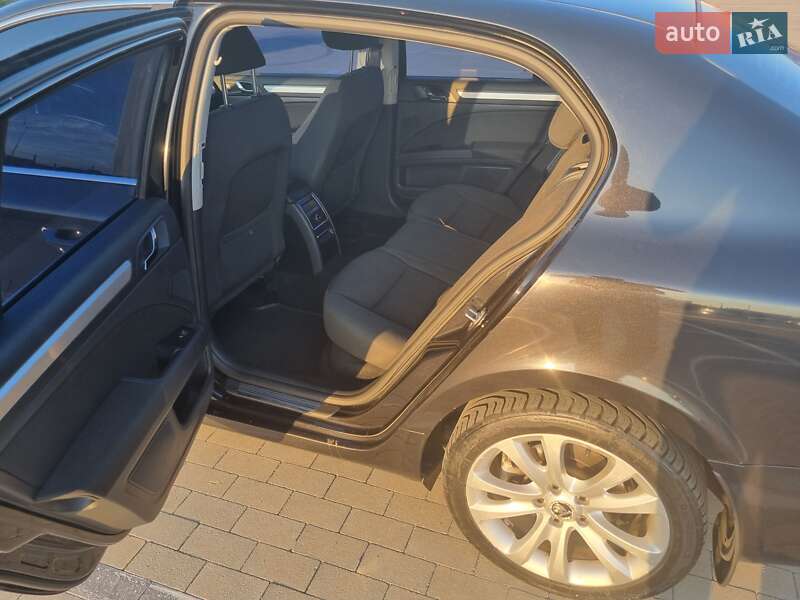 Лифтбек Skoda Superb 2014 в Виннице