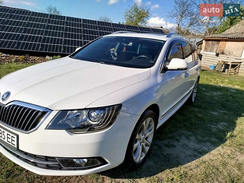 Универсал Skoda Superb 2014 в 