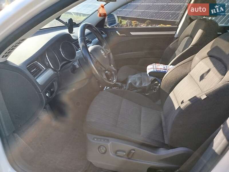 Универсал Skoda Superb 2014 в Ахтырке фото 15 Универсал Skoda Superb 2014 в Ахтырке