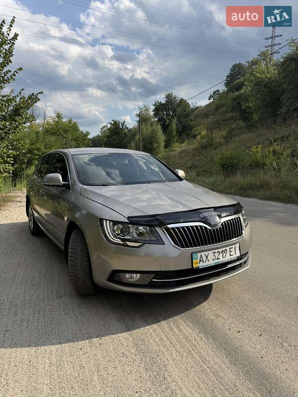 Skoda Superb 2014