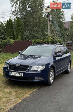 Универсал Skoda Superb 2012 в Василькове