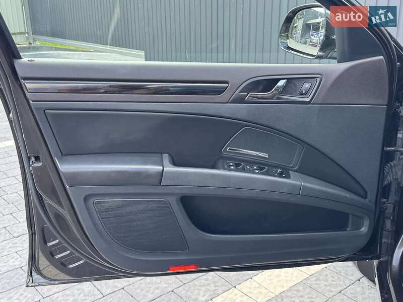 Универсал Skoda Superb 2014 в Самборе