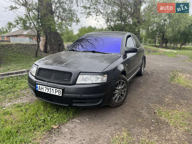 Лифтбек Skoda Superb 2006 в 