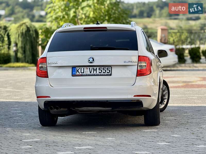 Универсал Skoda Superb 2015 в Дрогобыче
