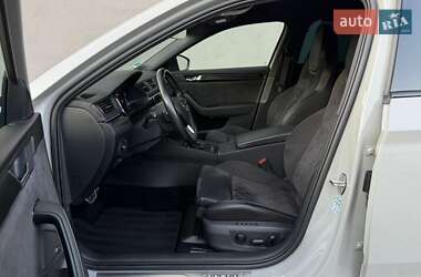 Универсал Skoda Superb 2020 в 