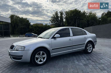 Лифтбек Skoda Superb 2008 в 