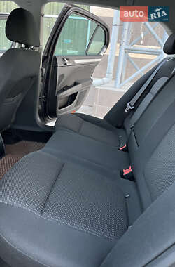 Лифтбек Skoda Superb 2010 в 