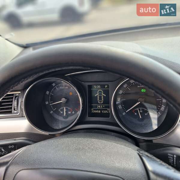 Лифтбек Skoda Superb 2011 в Киеве фото 3 Лифтбек Skoda Superb 2011 в Киеве