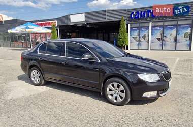 Лифтбек Skoda Superb 2011 в Киеве
