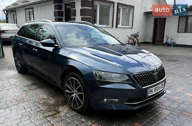 Универсал Skoda Superb 2018 в Ровно