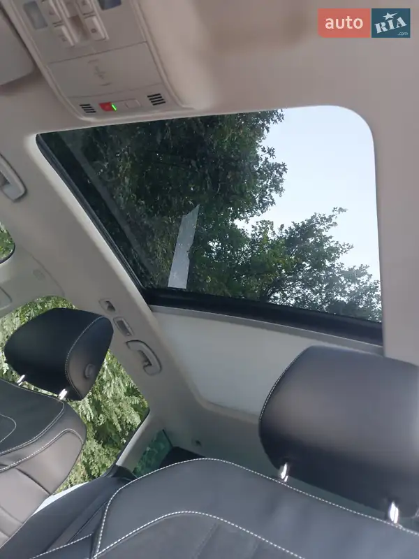 Skoda Superb 2018 VIN TMBJH7NP8K7023404 фото оголошення 75 з 125