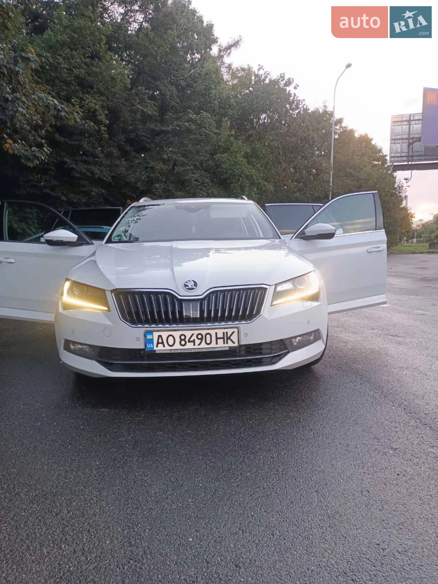 2018 Skoda Superb - мініатюра 76