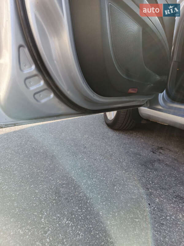 Лифтбек Skoda Superb 2009 в Гнивани