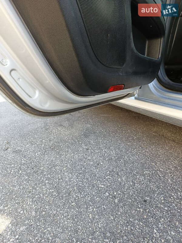 Лифтбек Skoda Superb 2009 в Гнивани