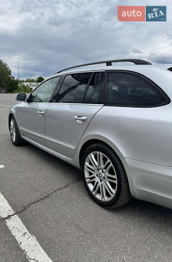 Универсал Skoda Superb 2013 в 