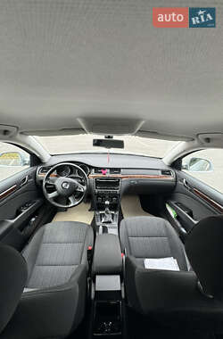 Универсал Skoda Superb 2013 в 