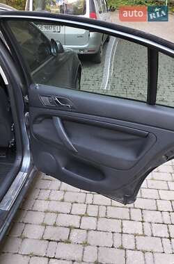Лифтбек Skoda Superb 2007 в 