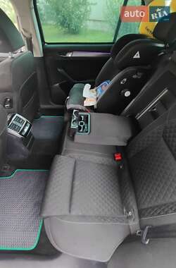 Универсал Skoda Superb 2018 в 