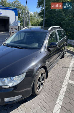 Универсал Skoda Superb 2012 в 