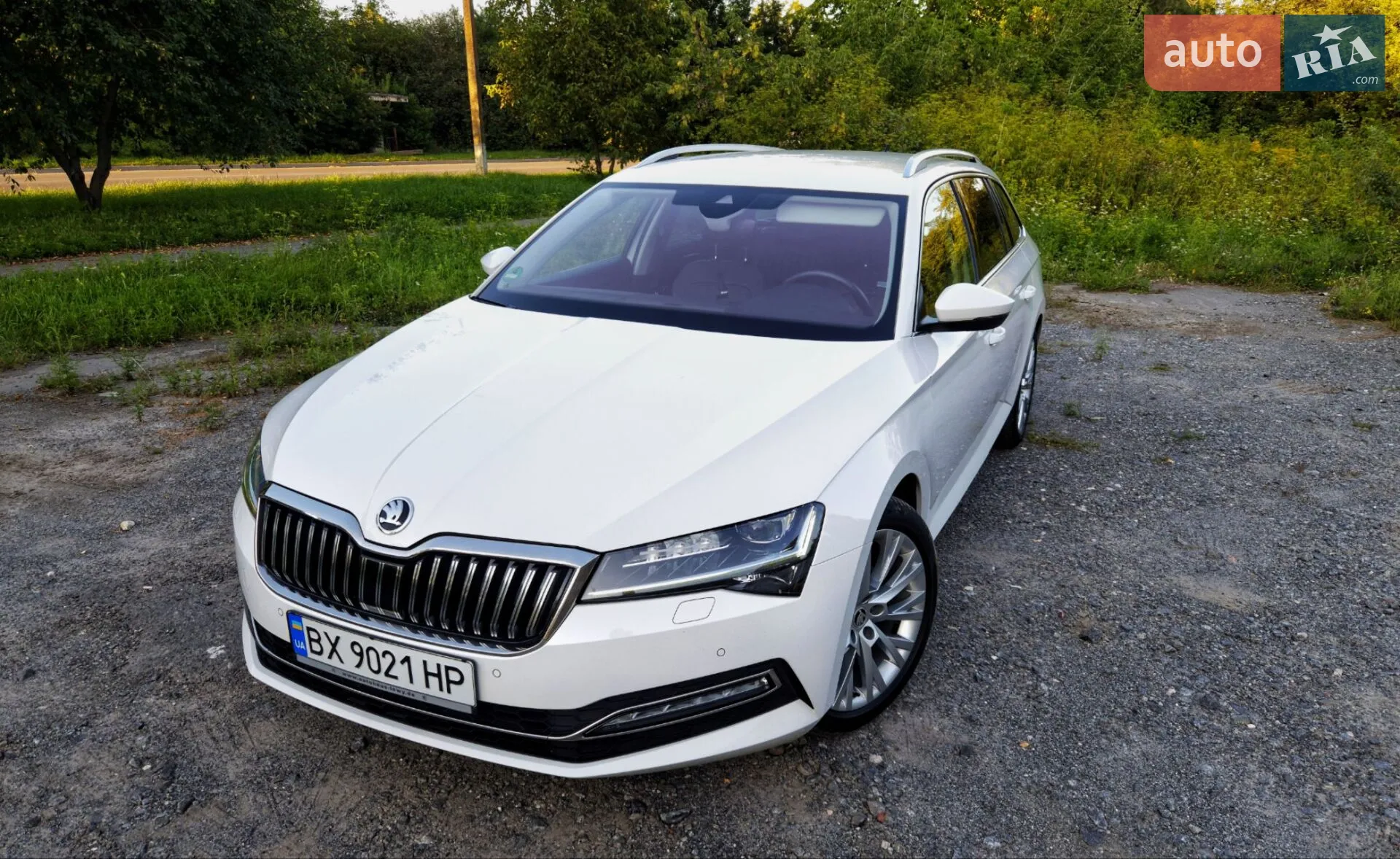 2019 Skoda Superb - фото 1