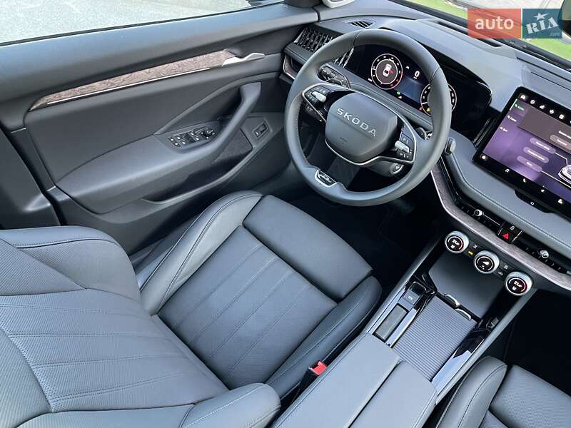 Ліфтбек Skoda Superb 2025 в Києві