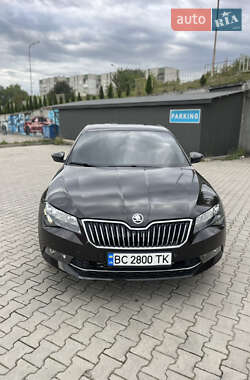 Ліфтбек Skoda Superb 2016 в 