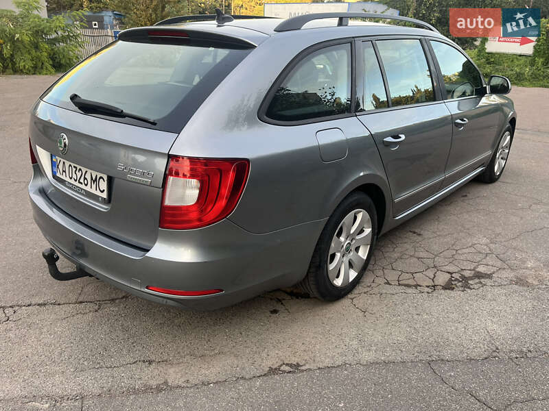 Универсал Skoda Superb 2013 в Запорожье