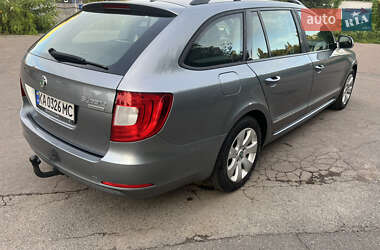 Универсал Skoda Superb 2013 в 