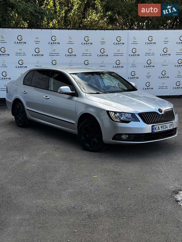 Лифтбек Skoda Superb 2014 в Киеве